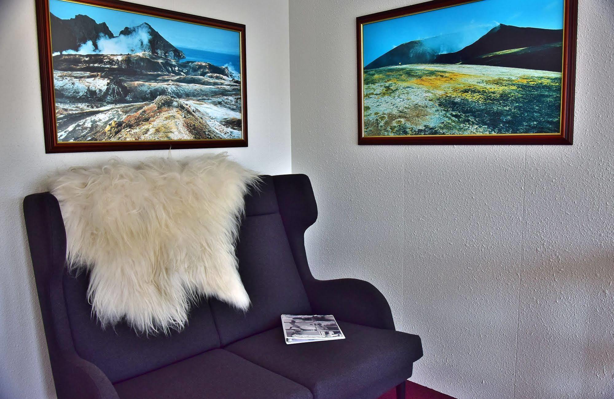 Guesthouse Hamar Vestmannaeyjar Bagian luar foto